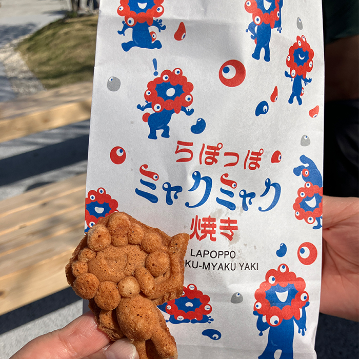 万博限定らぽっぽミャクミャク焼き